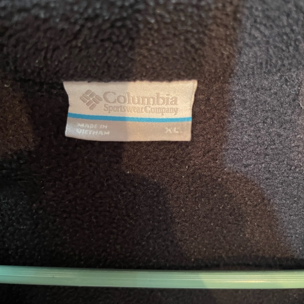 Columbia Charcoal Fleece Jacket - Picture 2 of 2